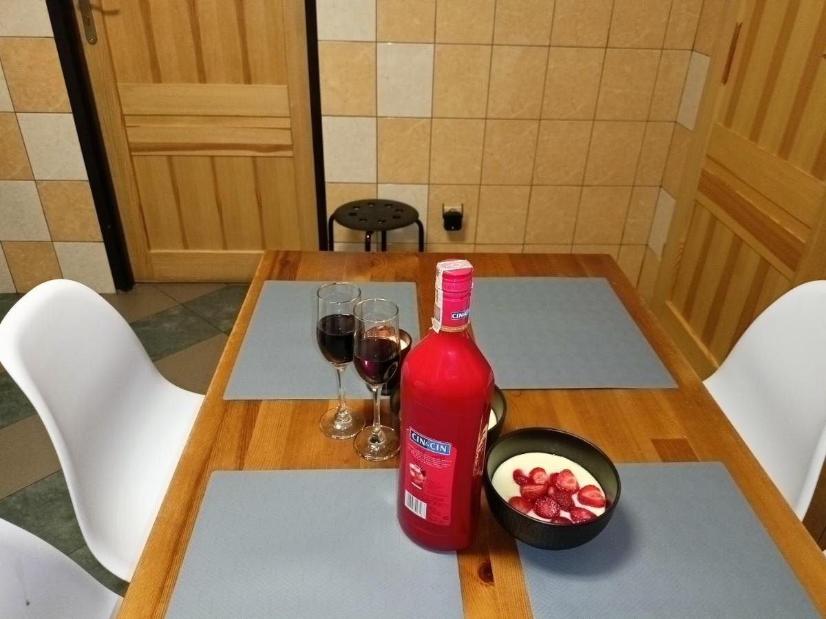 Solorena Junoszyno Dış mekan fotoğraf